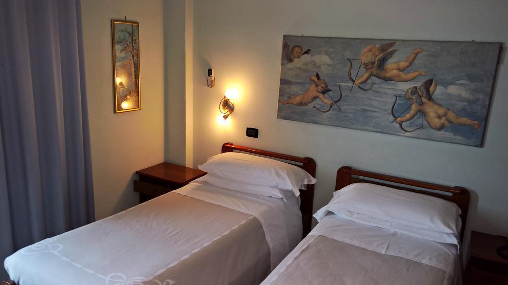 Hotel La Rotonda Cepagatti Eksteriør bilde