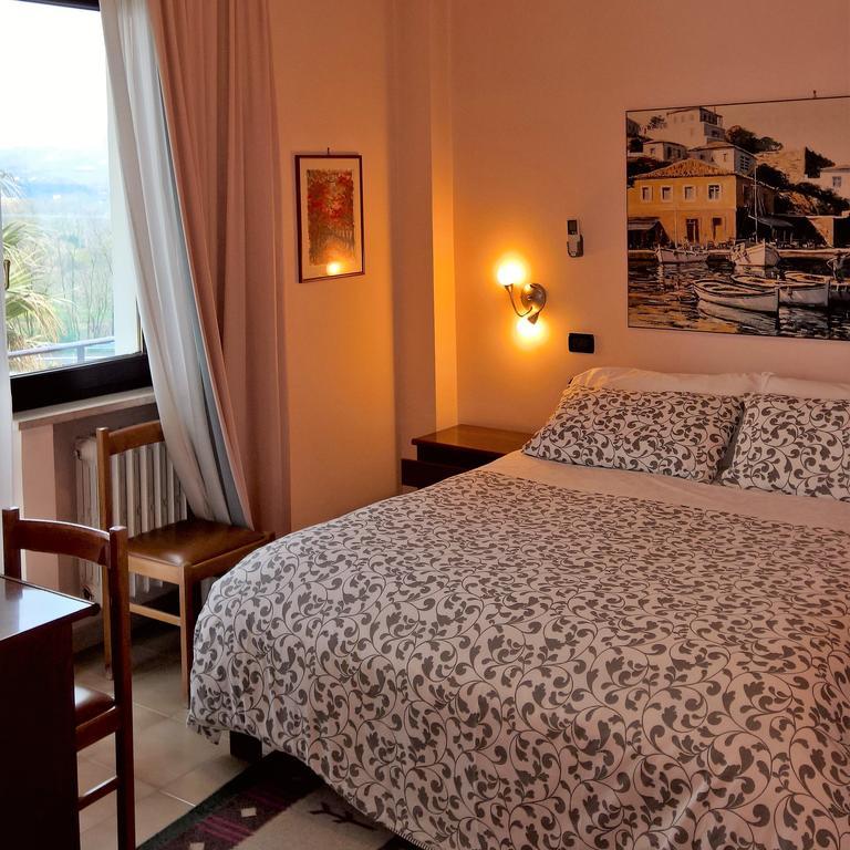 Hotel La Rotonda Cepagatti Eksteriør bilde